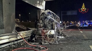 Vyšetrovanie nehody autobusu sa komplikuje, dôkazy sa zničili