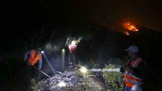 Čile naďalej bojuje s ohňom, hlásia prvé obete na životoch