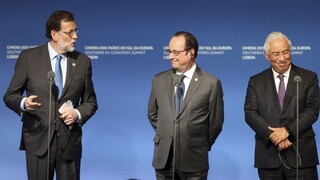 Hollande vyzval Úniu k jednotnému postupu voči populizmu