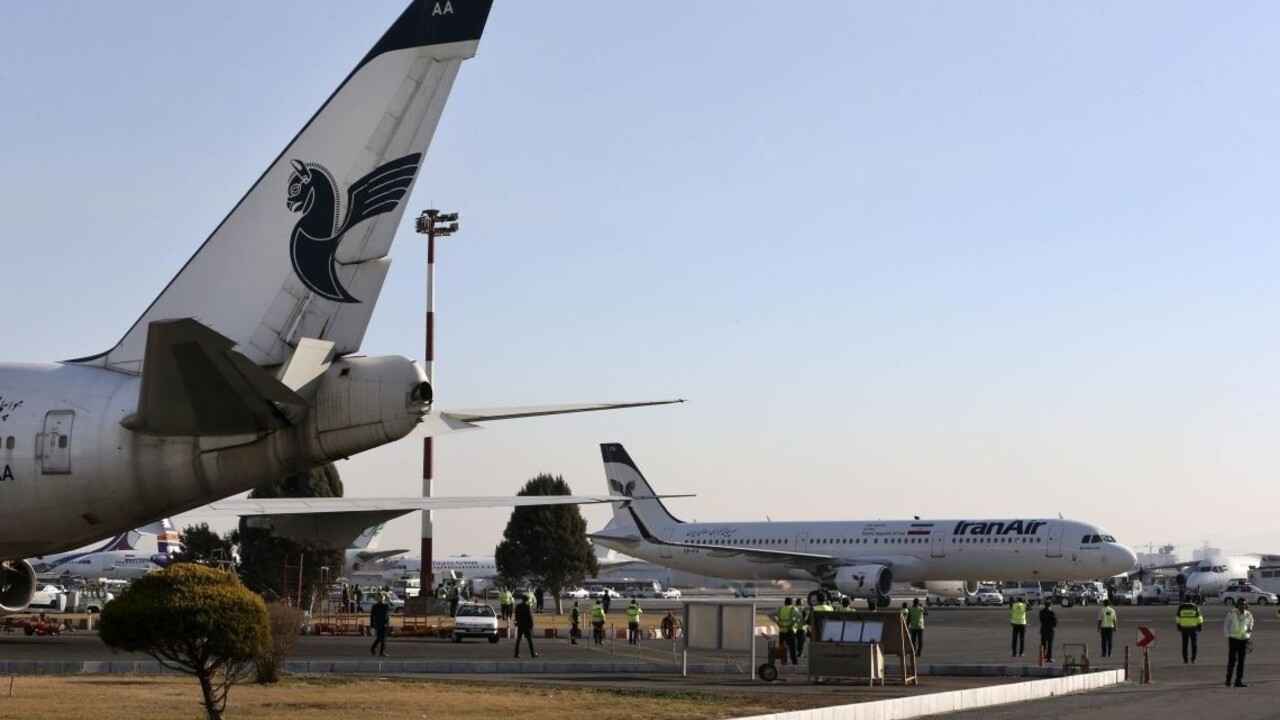 Irán odpovedá na Trumpove kroky, zakáže občanom USA vstup do krajiny