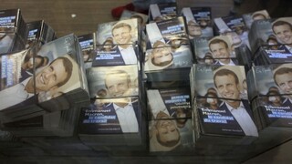 Francúzi majú nového favorita volieb, Fillonovi klesla popularita