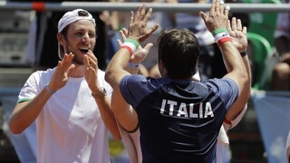 K postupu do štvrťfinále Davis Cupu sú blízko tenisti Talianska