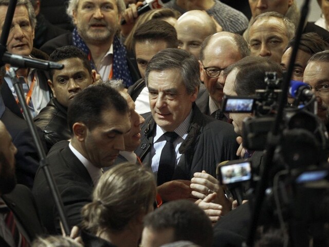 Fillon má na krku ďalšie obvinenie, zneužíval vraj štátne peniaze