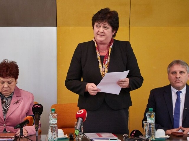 Fašizmus aj voľné nedele. Kandidáti na ombudsmana predstavili priority