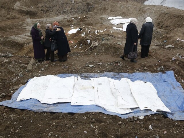 V Srbsku sa začal proces s podozrivými z masakru v Srebrenici