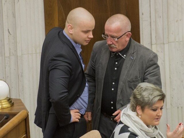 Kotlebovci dostali za svoje výroky v parlamente maximálne pokuty
