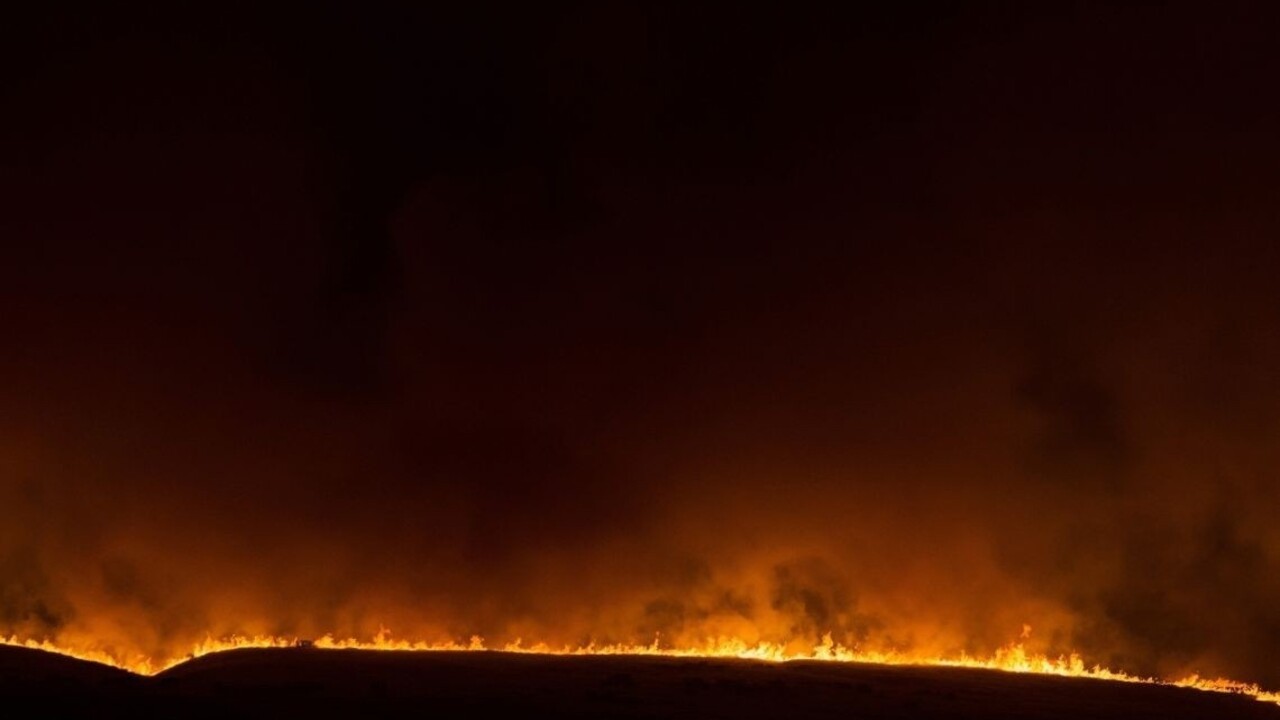 Austráliu trápia požiare, v niektorých oblastiach je na únik neskoro