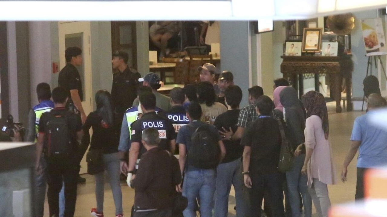 Polícia údajne našla jed u podozrivej z vraždy Kim Čong-nama