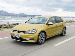 Nová Kia Rio v prvej jazde a VW Golf s motorom 1,5 TSI Evo