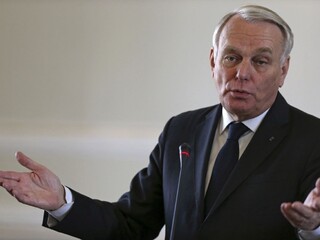 Rusko chce ovplyvniť prezidentské voľby, tvrdí šéf francúzskej diplomacie