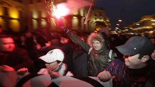 Nepovolené protesty pokračovali. Kontroverzný zákon vyhnal do ulíc tisíce Bielorusov