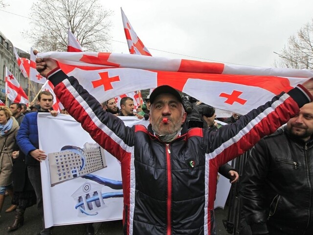 Gruzínci bránili slobodu slova. Protestovali za nezávislú televíziu