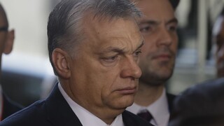Orbán vymenoval päť rizík, ktorým podľa neho čelí Maďarsko