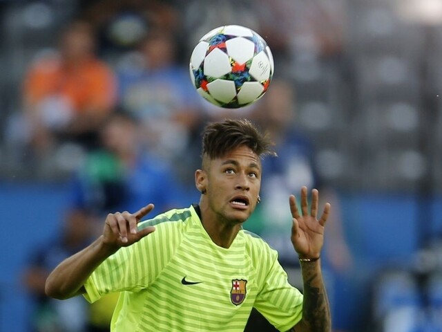 Neymarovi zamietli odvolanie v prípade podvodu, prokurátor žiada väzbu
