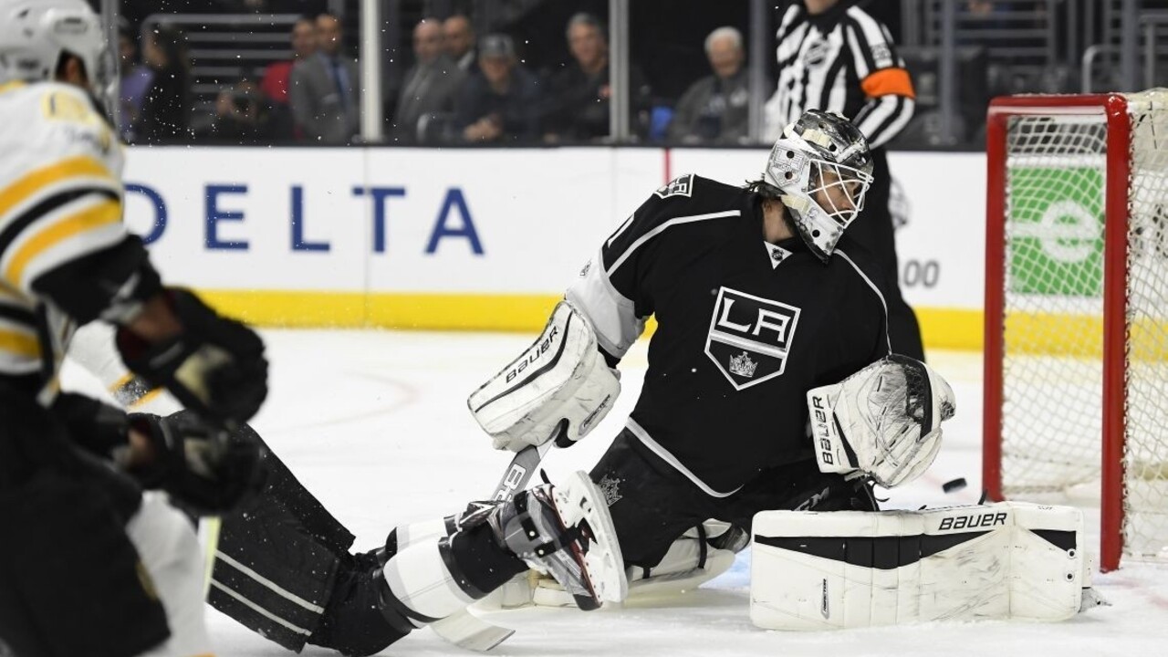 NHL: Hossa a Pánik s asistenciami, Budaj inkasoval dva góly