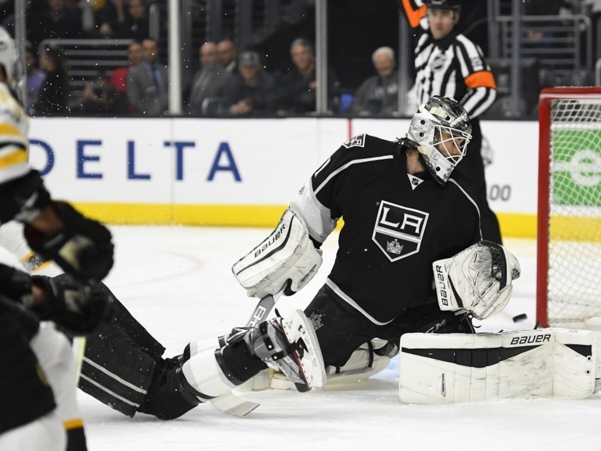 NHL: Hossa a Pánik s asistenciami, Budaj inkasoval dva góly