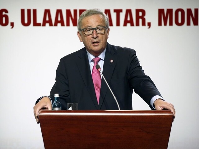 Juncker nechce brzdiť rýchlejších, podporil viacrýchlostnú Úniu