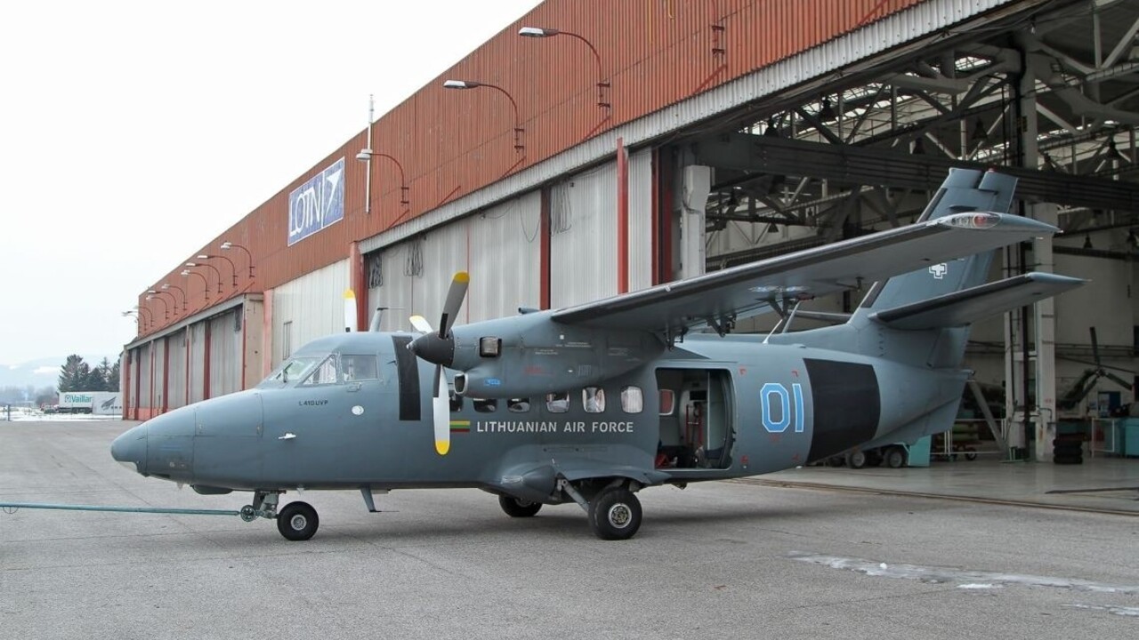 Trenčianske opravovne vyhrali tender na generálnu opravu litovského lietadla