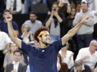 Šampiónom v Marseille sa stal Tsonga. Postúpil vo svetovom rebríčku