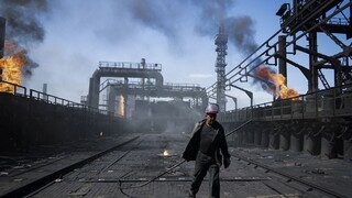 Ukrajina koks uhlie robotník oheň 1140 px (SITA/AP)