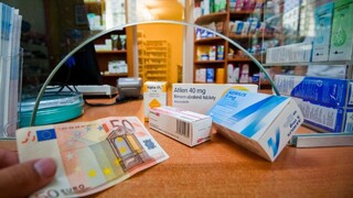 lieky peniaze bankovka lekáreň 1140 px (SITA/Marián Peiger)