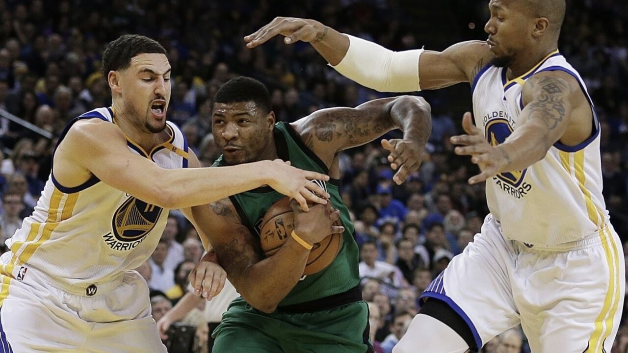 Warriors nestačili na Boston, Spurs s deviatym víťazstvom v rade