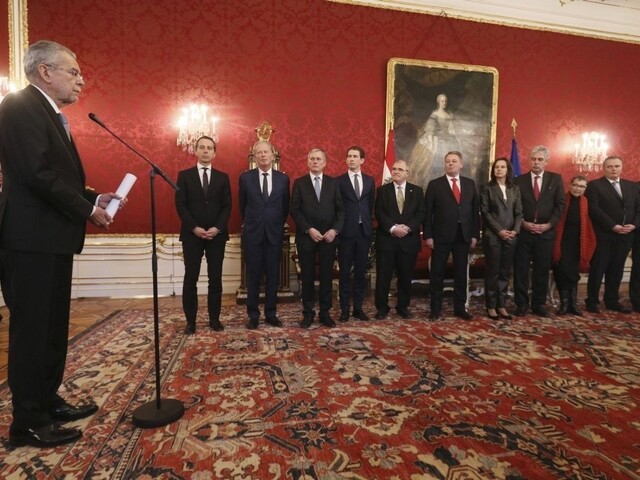 Rakúsko chce znížiť rodinné prídavky, Brusel s tým však nesúhlasí
