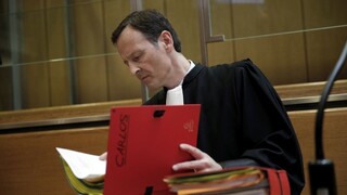 Francúzi opäť otvorili prípad známeho teroristu, ktorý si odpykáva doživotie