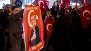 Turecko vracia Holandsku úder, prijalo sériu odvetných opatrení