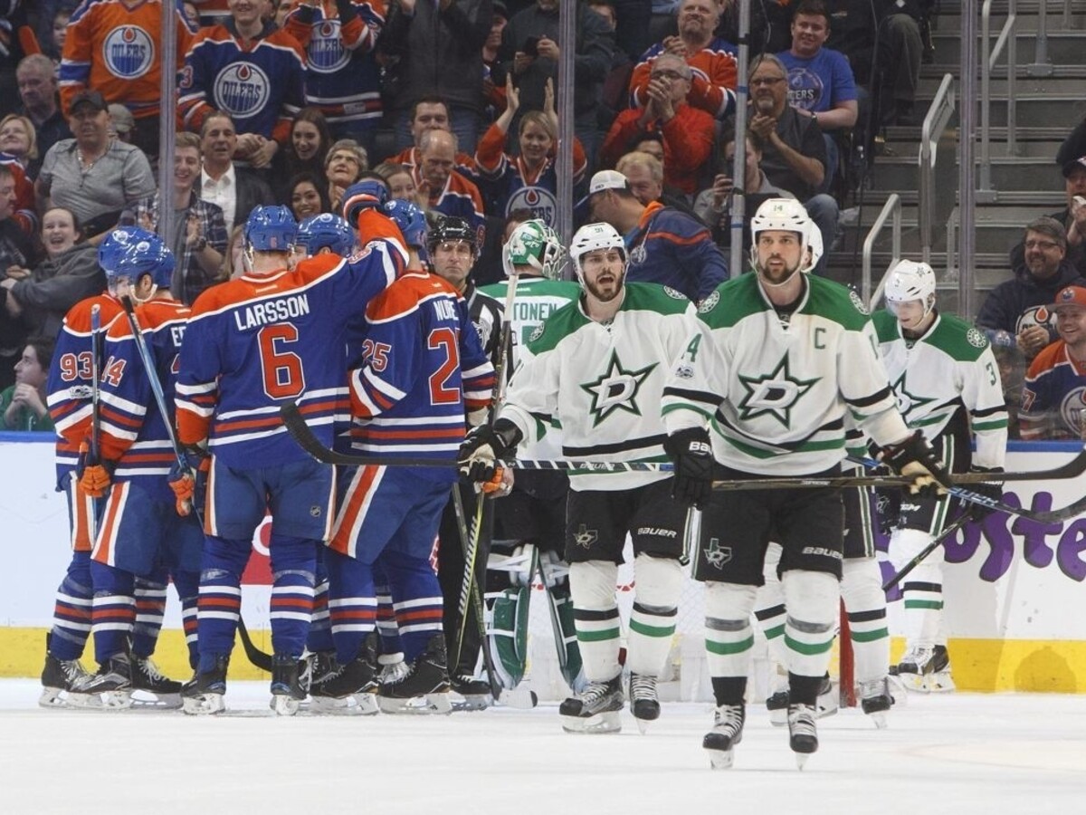 NHL: Sekera bodoval po piatich zápasoch, Ovečkin prelomil najdlhší pôst