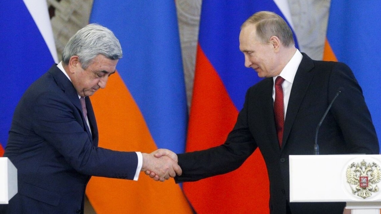 Putin rokoval s arménskym prezidentom o Náhornom Karabachu