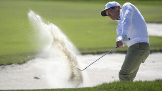 Hviezdy golfu na Bay Hill neoslnili, niektorí sa ešte hľadajú