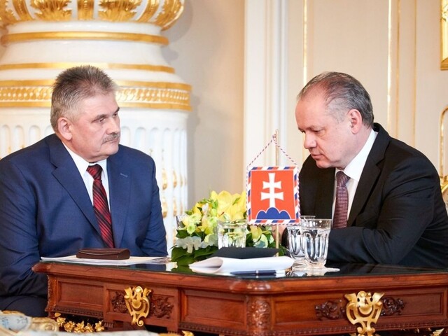 Do kauzy Čistého dňa sa zapojil aj prezident. Napísal ministrovi Richterovi