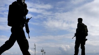 NATO posilňuje jednotky v Európe, do Estónska vyslalo vojakov