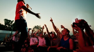 Polícia zadržala známeho rapera, pomýlila si ho s lupičom