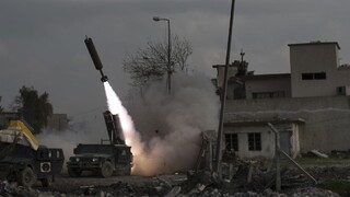 USA potvrdili správy o bombardovaní štvrte, ktorú ovládali islamisti