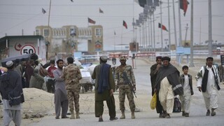 Na spornej hranici medzi Pakistanom a Afganistanom vybudujú plot