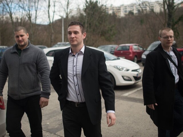 Za Uhríka sa v europarlamente hanbia. Poslanca odsúdili za jeho vyjadrenia o Ukrajine