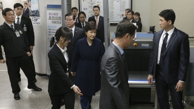 south-korea-politics-48848-d3f68c7e543f412b83c34741c07098de_0a000002-5c1a-aa6d.jpg