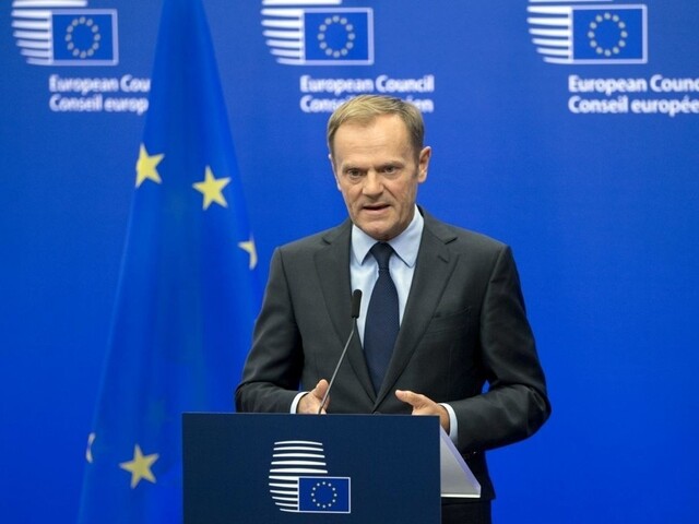Najprv dohoda, až potom vzťahy. Tusk predstavil usmernenia pre Brexit
