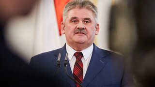 V parlamente budú pre kauzu Čistý deň odvolávať Richtera