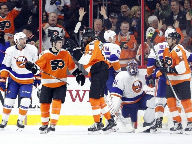NHL: Halák vychytal víťazstvo Islanders, Hossa strelil víťazný gól