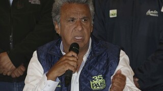 V Ekvádore sa konajú prezidentské voľby, šance sú vyrovnané