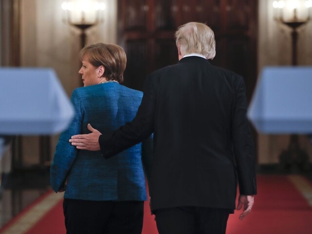 Trump riskuje spor s Nemeckom aj Čínou, vraj oživuje americkú výrobu
