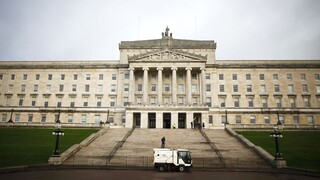 Ak Severné Írsko nezostaví vládu, správy regiónu sa môže chopiť Londýn
