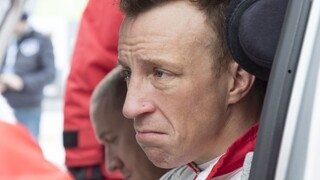 Na čele korzickej rely je po úvodnom dni Meeke na Citröene