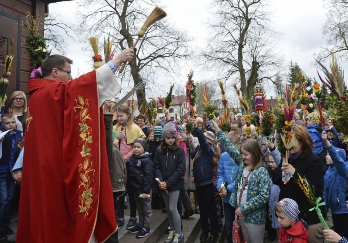 polsko-krestania-kvetna-nedela-sviatok-1140-px-sita-ap_5d25b685.jpg