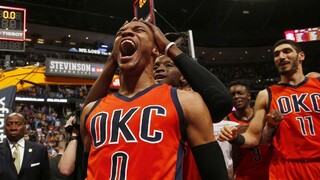 Westbrook dosiahol rekordné triple double a vyradil Denver z boja