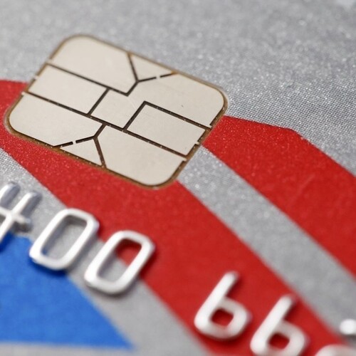 Najviac sme míňali na Zelený štvrtok, každá druhá platba bola v potravinách