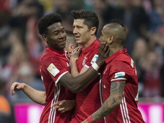Bayern si poradil s Dortmundom, v zápase zažiaril Lewandowski